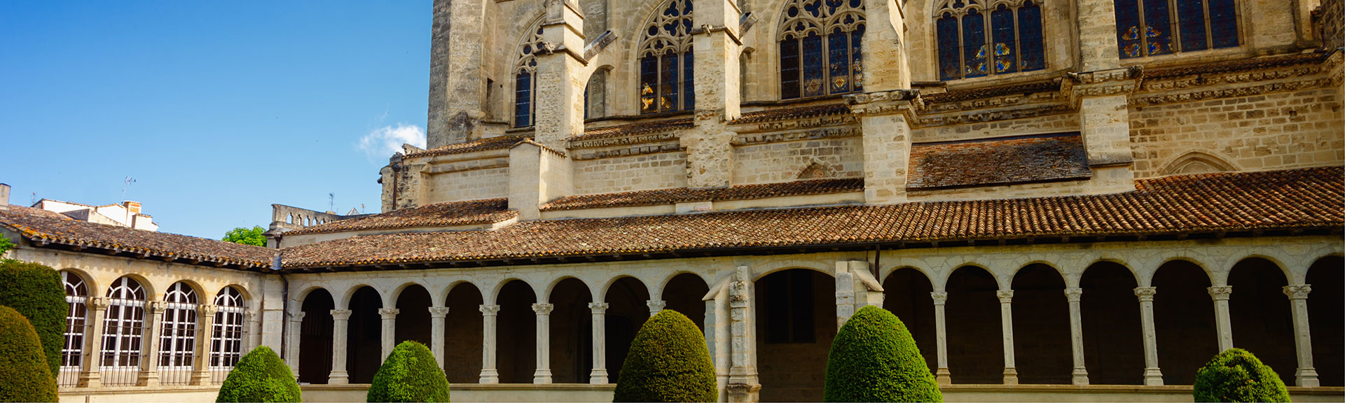 Clo&icirc;tre de Marmande, Pompes Fun&egrave;bres Guille